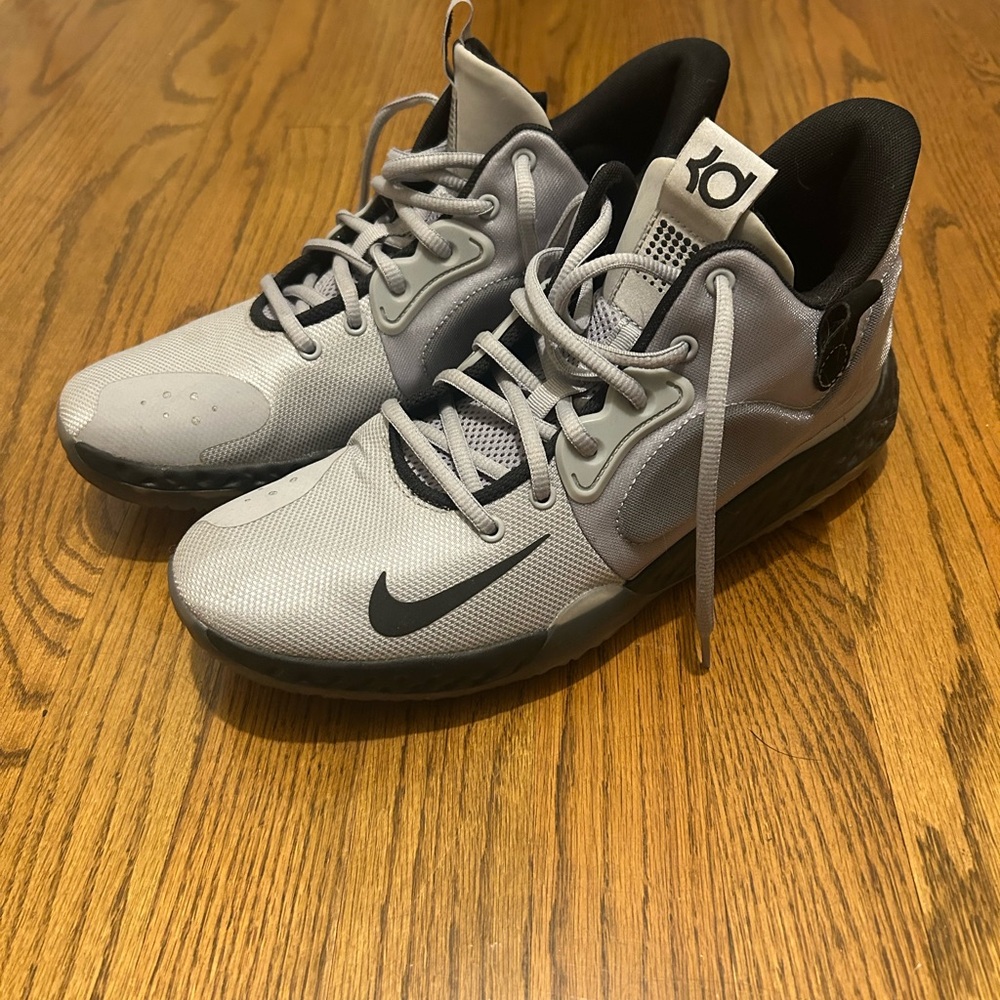 Nike KD Trey IV
